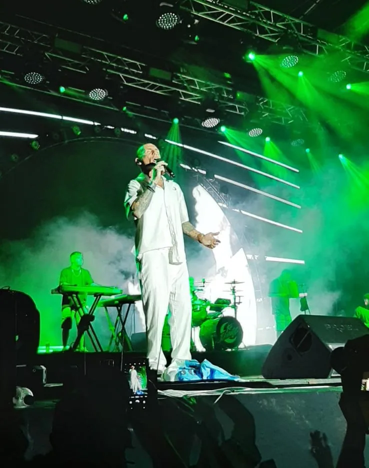 Ke Personajes cerró una edición impresionante de la Fiesta de la Playa