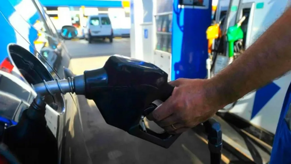 El litro de nafta es más caro en Entre Ríos