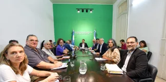 El gobierno provincial convocó a paritaria a los gremios docentes para este miércoles