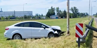 Autovia: Un vehículo despistó en el ingreso a la ciudad