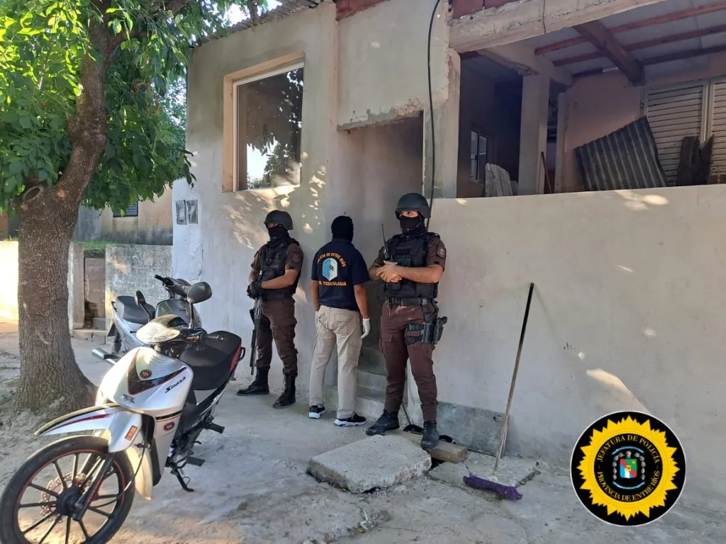 Allanamientos simultáneos en Concordia: Secuestran más de 900 gramos de droga y detienen a dos personas