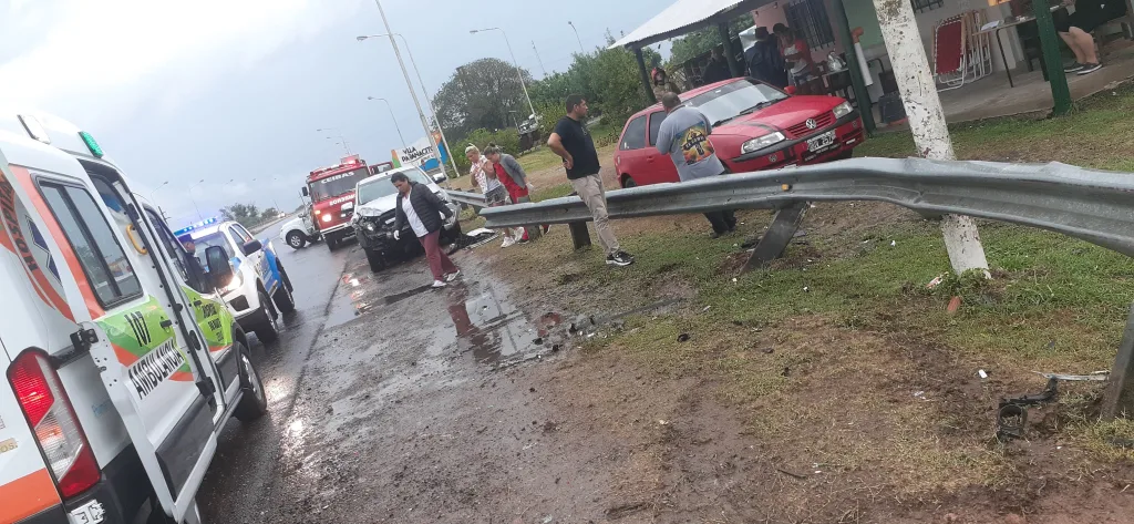 Siniestros Viales en la Autovía N°12: intervenciones rápidas y sin lesionados graves