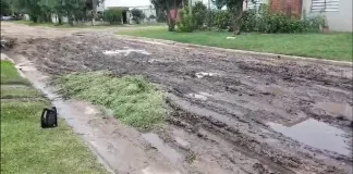 Angustia de vecinos por la falta de respuesta ante sus reclamos de la calle 20 del Oeste Norte