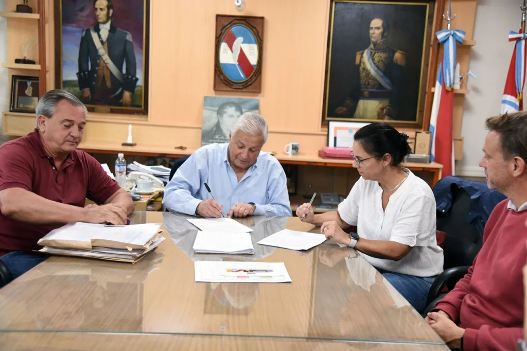 Bv. Yrigoyen: se firmó el contrato de inicio de obra