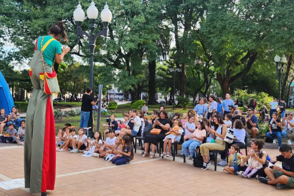 Mágica tuvo gran convocatoria en Concepción del Uruguay