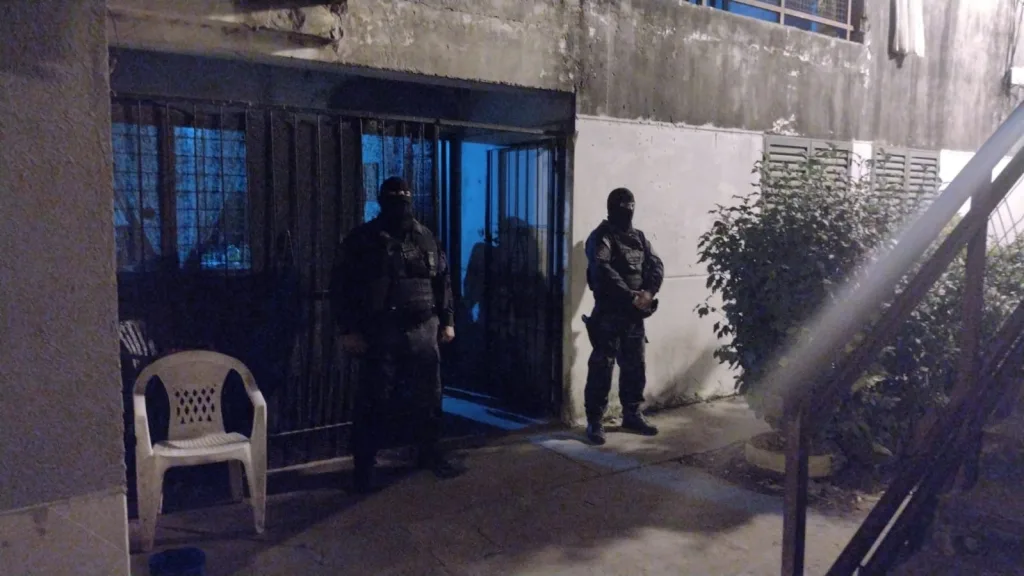 Allanamientos por narcomenudeo en Gualeguaychú: secuestro de drogas y detenciones