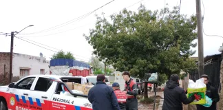 Entrega de Donaciones a Barrios de Bahía Blanca: Una Muestra de Solidaridad