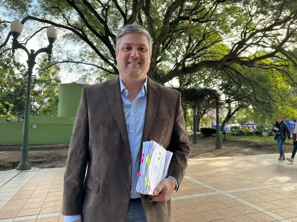 Anibal Steren: El pedido del gobernador: cercanía y transparencia con los vecinos