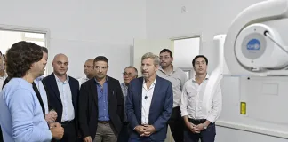 Frigerio inauguró mejoras y equipamiento en la sala de diagnóstico por imágenes del hospital de Colón