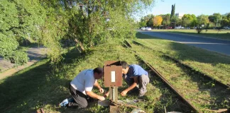 El ferroclub de Concepción del Uruguay rescata pieza ferroviaria y denuncia que en cercanías del puerto quieren robarse histórico material ferroviario