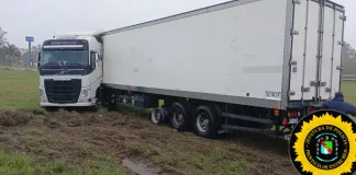 Autovía: Un camión despistó en cercanias al peaje