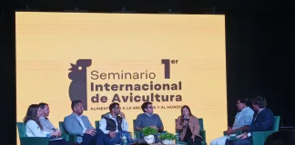 El INTA en el 1° Seminario Internacional de Avicultura