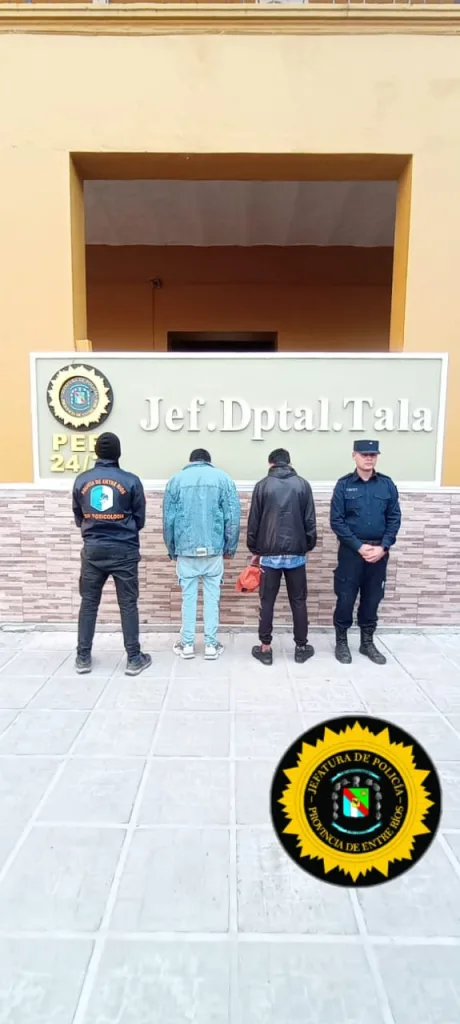 Jóvenes de Basavilbaso detenidos en Rosario del Tala con más de 100 gramos de marihuana