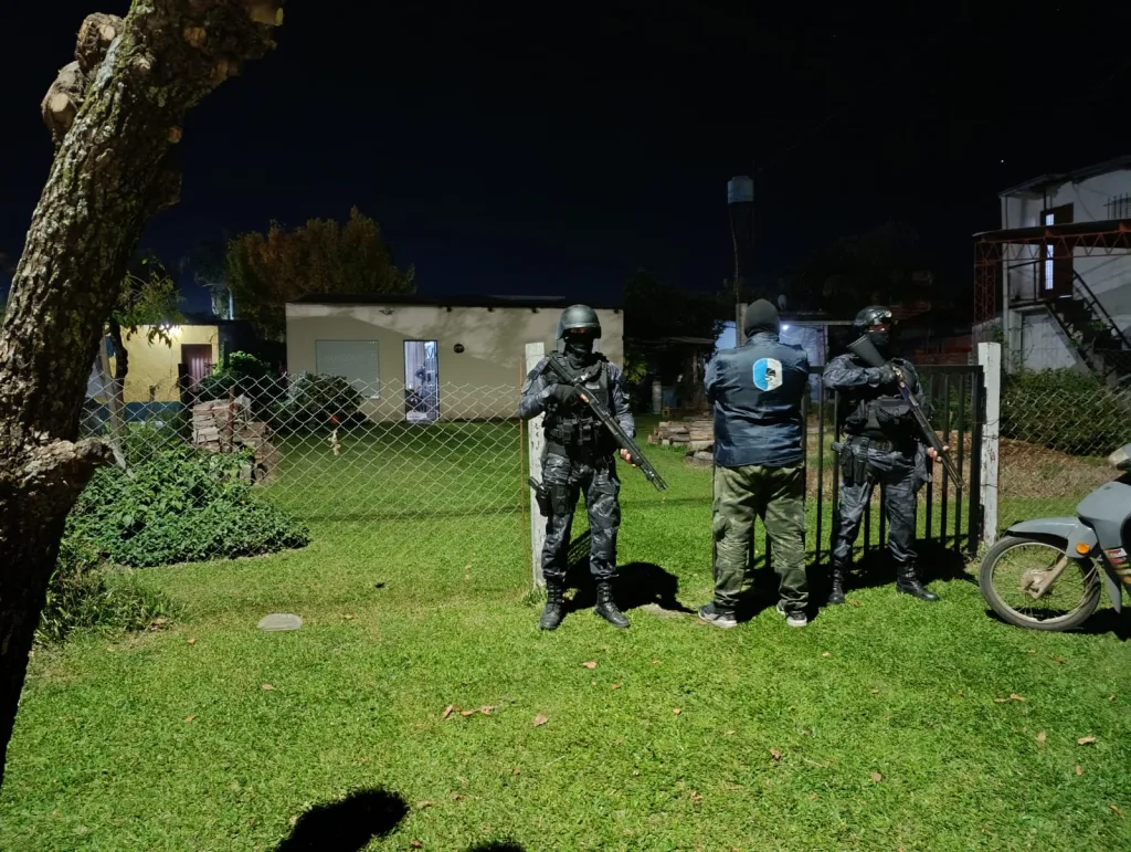 Megaoperativo en Chajarí: desbaratan red narco con cocaína, delivery de droga y un búnker en pleno barrio
