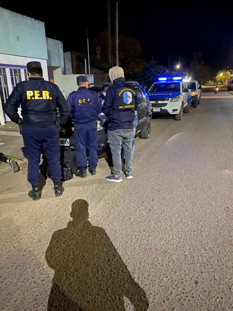 Detenido con cocaína y marihuana tras agredir a policías en San Salvador
