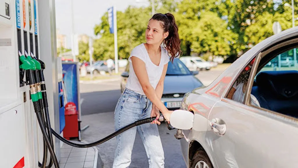 El Gobierno aprobó el reglamento para autodespacho de combustibles: cómo se aplicará