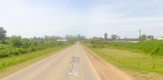 Un menor a caballo provoca choque con un auto en la Avenida A. Frondizi