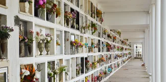 Durante mayo jubilados y pensionados podrán acceder al descuento del Cementerio