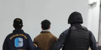 Secuestro de cocaína y un detenido tras allanamiento por narcomenudeo en La Paz