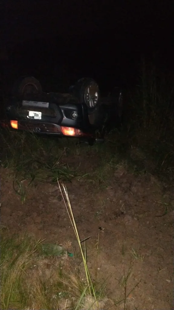 Despiste con vuelco en Ruta 14