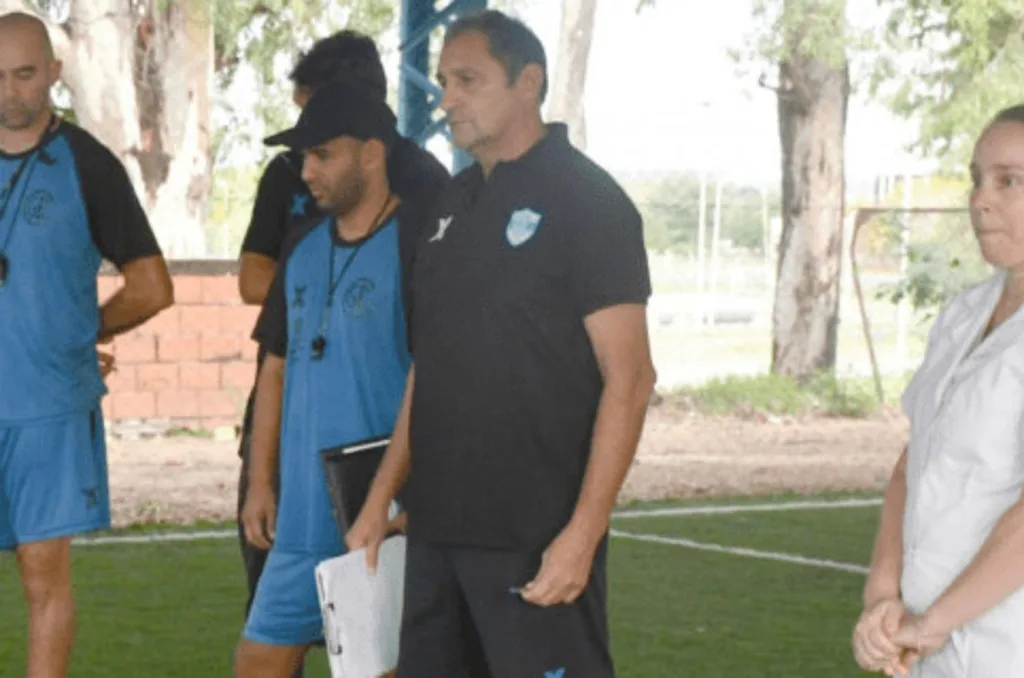 Luis «Pilo» Tonelotto deja de ser el DT de Gimnasia de Concepción del Uruguay