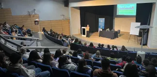 Se realizó el conversatorio “El Autismo y el Aula”