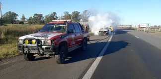 Incendio de vehículo en Autovía 14