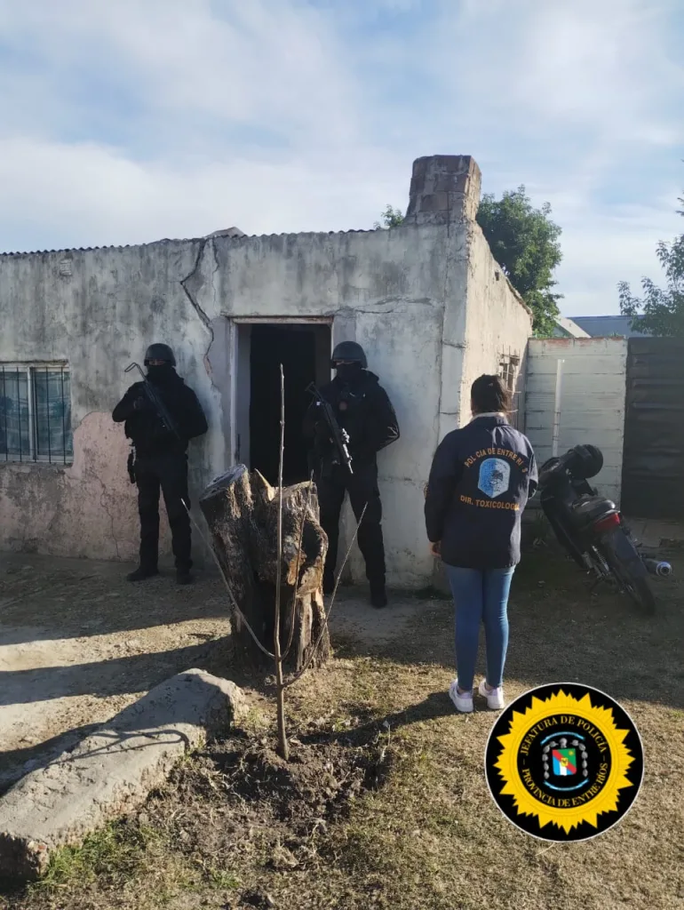 Allanamientos por narcomenudeo en Villaguay: secuestran marihuana y una balanza digital
