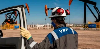 Se frena la transferencia del 51% de las acciones de YPF tras fallo en Nueva York