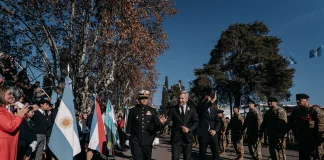 Frigerio participó de los actos por el Día de la Independencia en Gualeguaychú