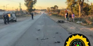 Grave accidente en Uncal y Pública: joven motociclista sufrió fractura de cadera