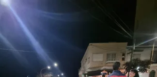 Colisión entre un Automóvil y una Motocicleta en Avenida Paysandú