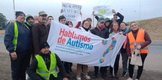 “A pie por la dignidad”: una caminata desde Concordia hasta Casa Rosada en defensa de la Ley de Emergencia en Discapacidad