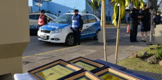 Entregaron un vehículo y reconocieron la labor policial en Federación