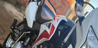 Un descuido, una oportunidad para los delincuentes y una moto robada