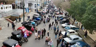 Autos clásicos y antiguos de todo el país visitaron La Histórica