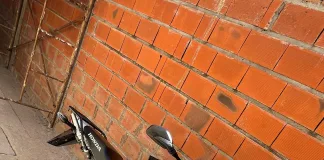 Indignación y denuncia: el padre del joven detenido en Plaza Constitución cuestiona el accionar policial