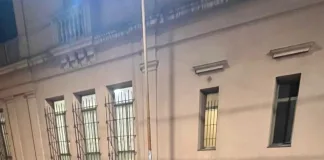 Siniestro vial en Concepción del Uruguay: una madre y sus dos hijas cayeron de la moto