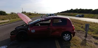 Vuelco en Ruta Nacional 14 dejó dos heridos leves