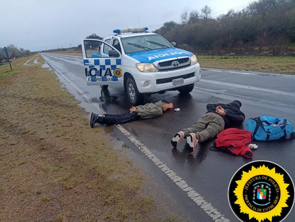 Detenidos tras espectacular fuga y hallazgo de arma de fuego en Ruta Nacional 12