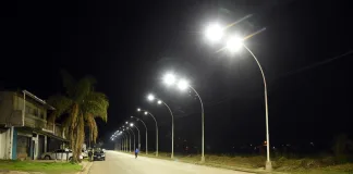 Comenzó a funcionar la nueva iluminación en Avenida Frondizi