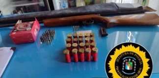 Intentaron dispararle, pero el arma falló: brutal ataque en Caseros por una pelea laboral