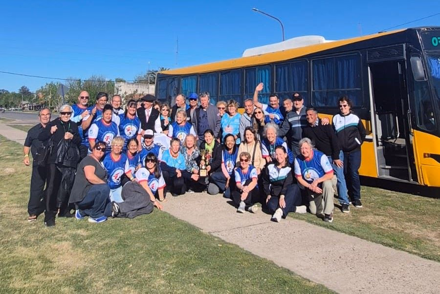 Uruguayenses campeones en los Juegos Entrerrianos de Adultos Mayores