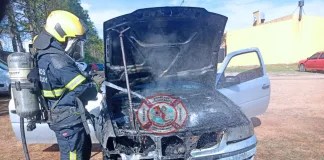 Principio de incendio vehicular