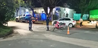 Accidente en moto por esquivar un perro: dos personas resultaron con lesiones leves