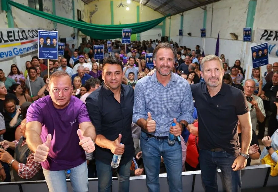 «Tenemos que consolidar este cambio»: Frigerio acompañó el cierre de campaña de Benegas Lynch en Gualeguaychú