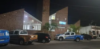 Otra vez, policías bajo fuego: dos efectivos heridos en zona rural de Santa Elena