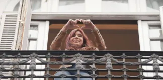 Denunciaron a Javier Milei tras admitir que fue él quien tomó la decisión de poner presa a Cristina Kirchner