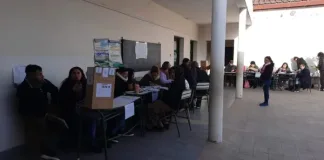 El CGE recordó que no habrá clases este lunes en el turno mañana en escuelas que fueron sede de votación