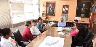 Familiares de Jeremías Aguiar se reunieron con el Intendente